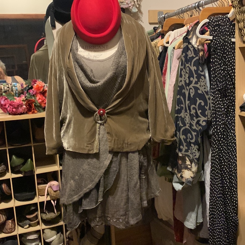 TAUPE VELVET JACKET size M #20 - Picture 10 of 11